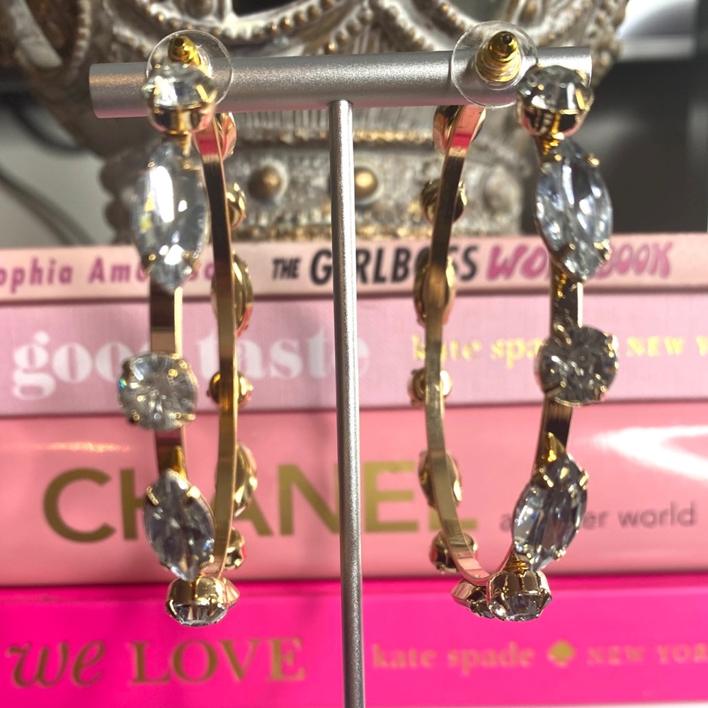 Florabelle Earring - Gold - Picture 3 of 3